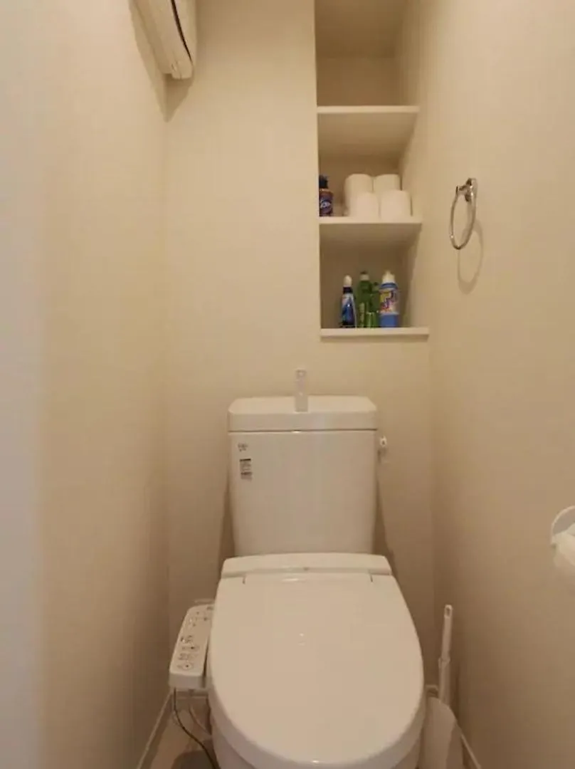 Apartment Building A101 / Vacation Stay 1274 Tokyo Japan